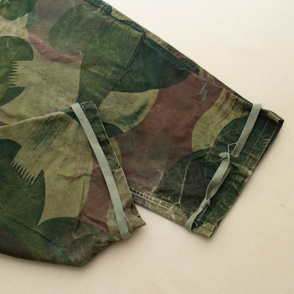 50s Vintage Belgian Brushstroke Camo Trousers - 38x30 – Omega