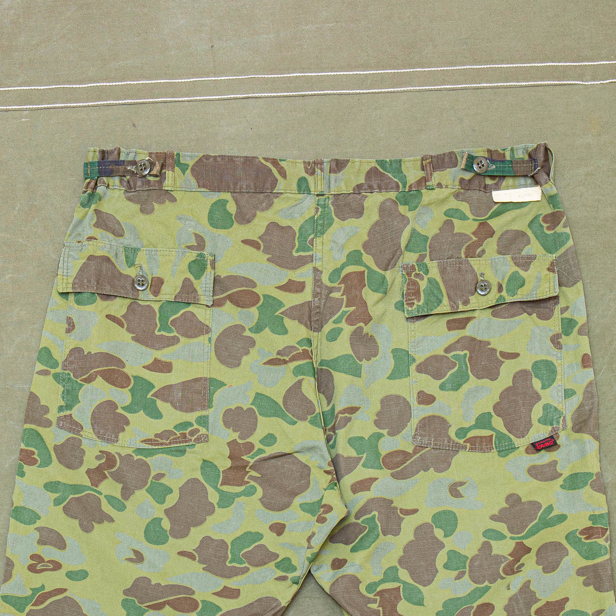 70s Vintage Kamo Brand Duck Hunter Camo Trousers - 38x30 – Omega