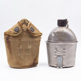 1943 - 1944 WW2 US Military 1 Qt Canteen Set
