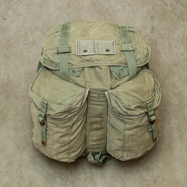 60s Vintage US Military M1956 Butt Pack w/ GP Strap – Omega Militaria