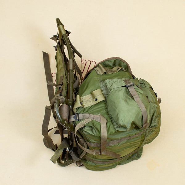 NOS 1968 Dated Vietnam War Lightweight Rucksack w/ Frame & Straps ...