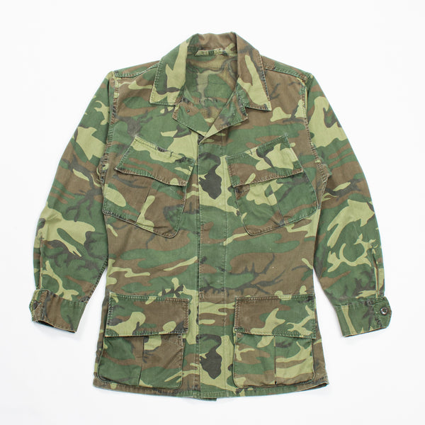 Rare 60s Vietnam War Vintage Poplin ERDL Jungle Jacket - Small