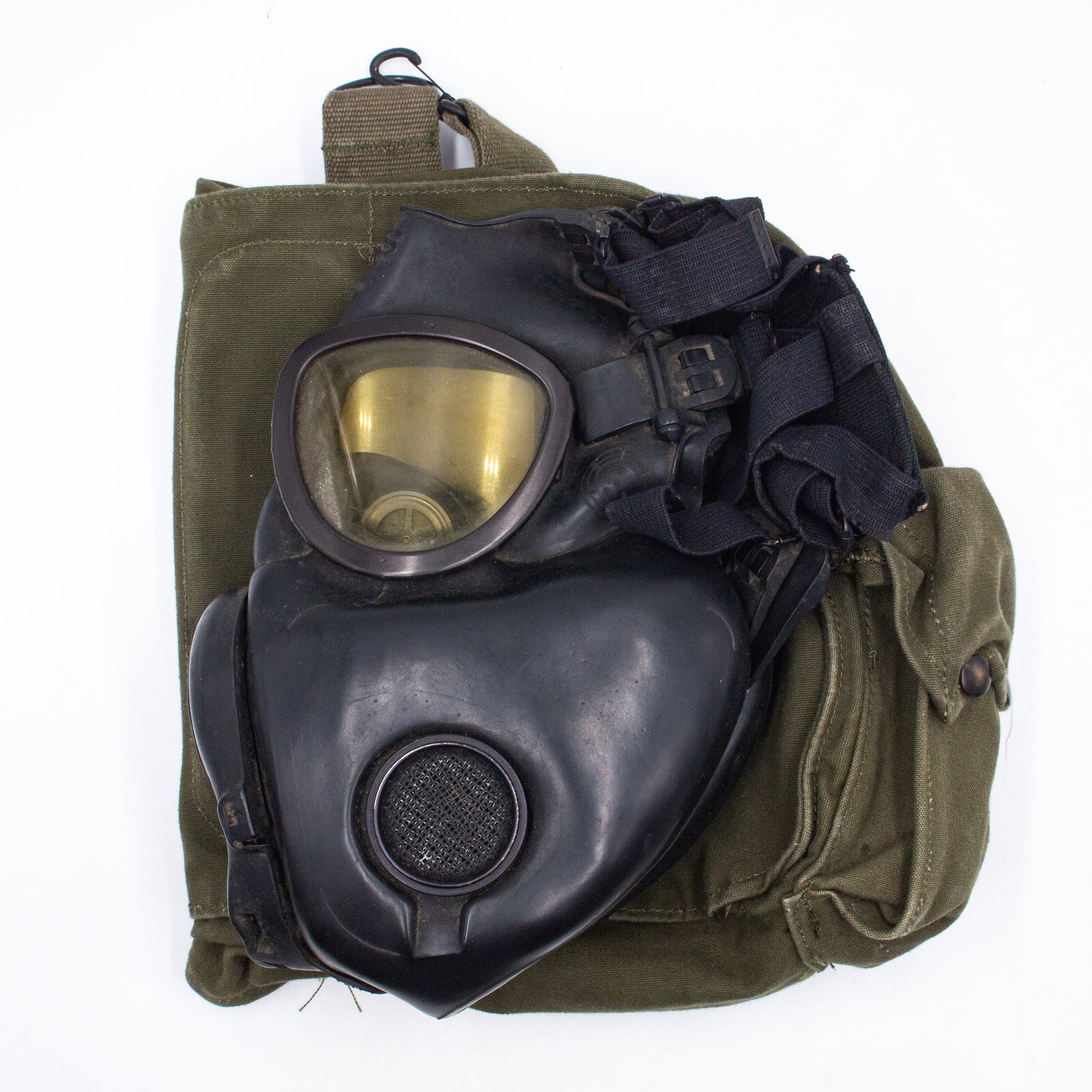 1967 Dated US Military Vietnam War ABC M17 Gas Mask & Bag – Omega