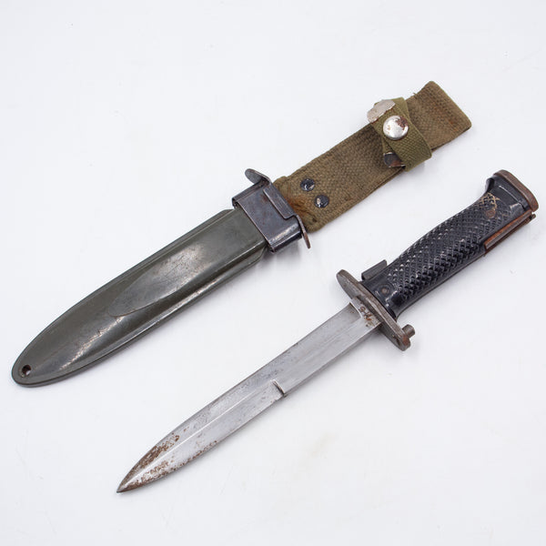 Replica US M1 Carbine M5 Bayonet & M8 Scabbard