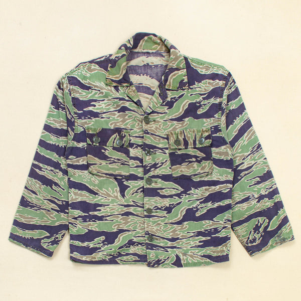 60s Vietnam War Vintage Late-War Lightweight (LLD) Tigerstripe Shirt - Medium