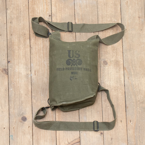 50s Vintage US Military M9 Gas Mask Bag